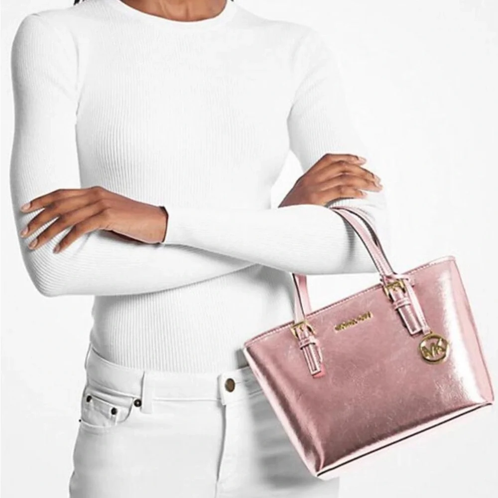 Michael Kors Metallic Pink Shoulder Bag - Picture 4 of 10